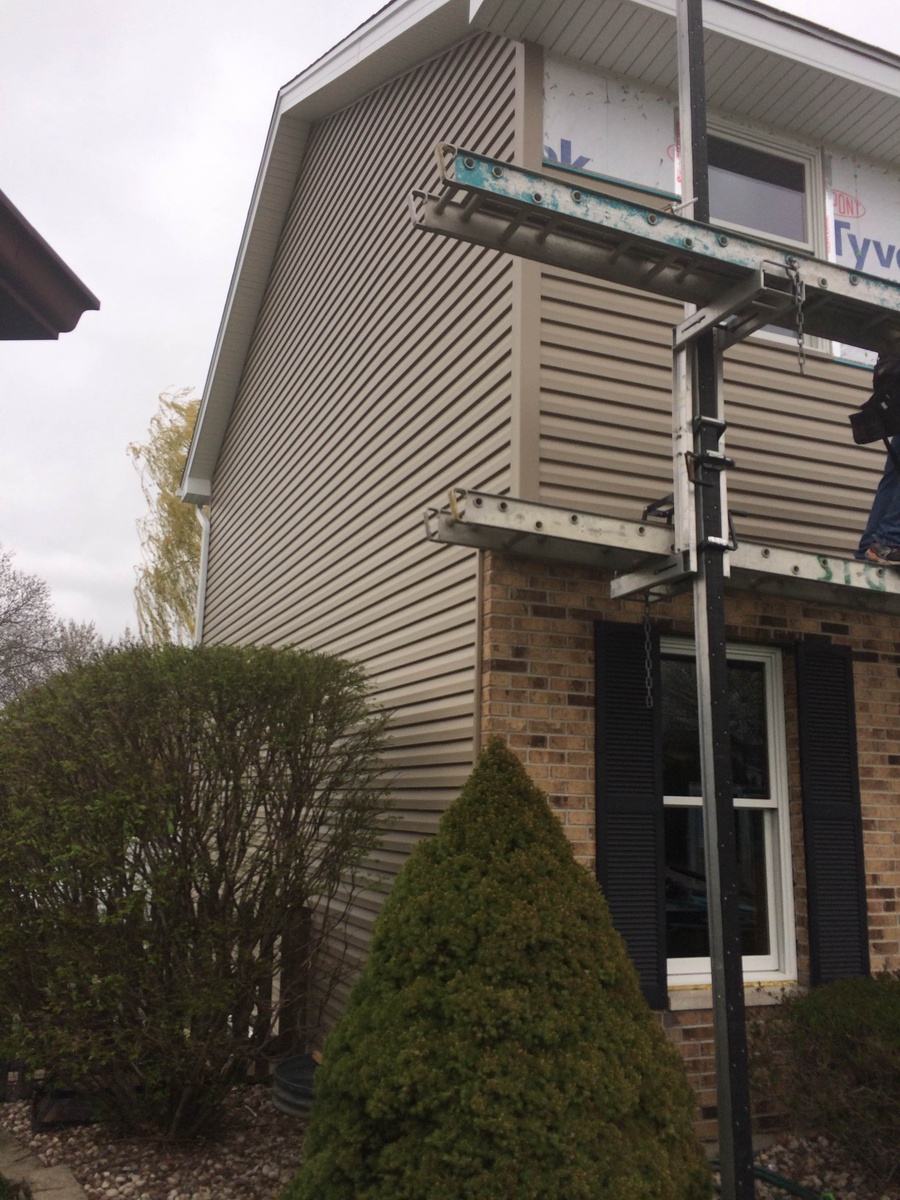 7000 Foster Place , Downers Grove, IL, US