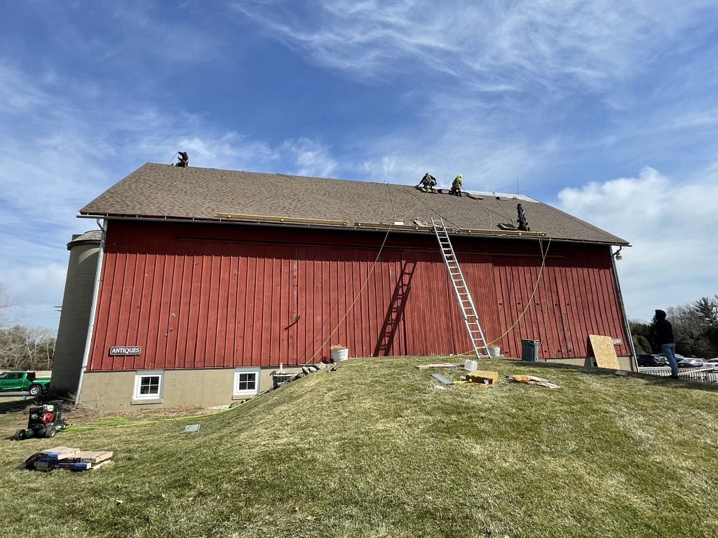 W359N5780 Brown Street , Oconomowoc, WI, US