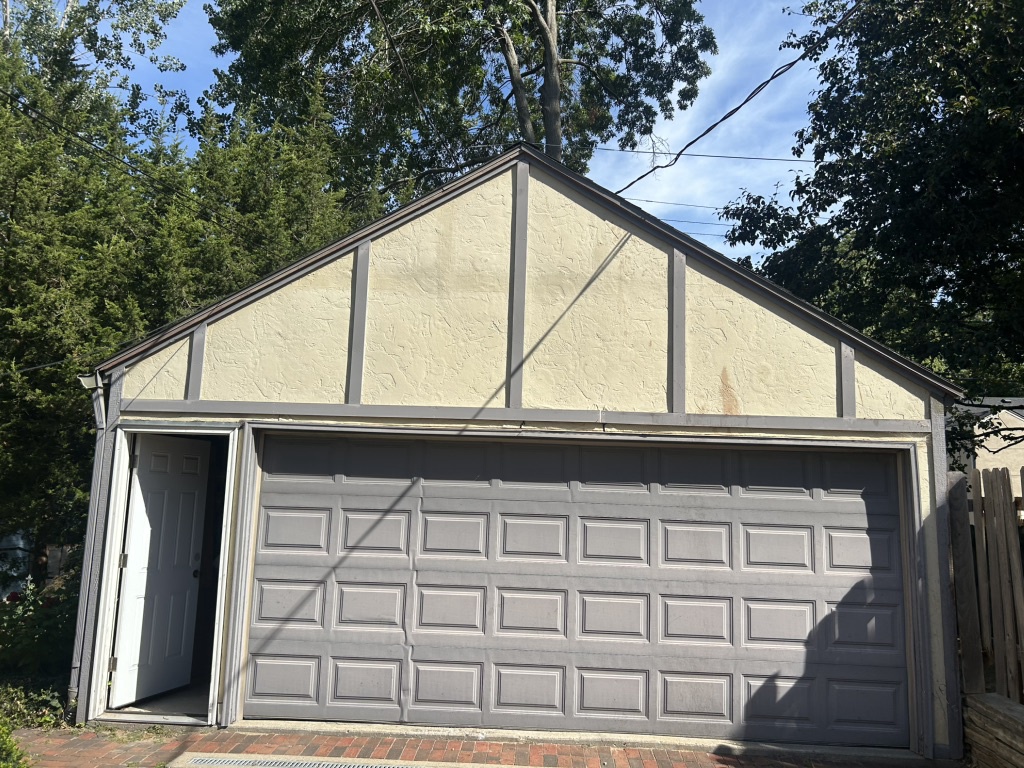 1268 West 71st Terrace , Kansas City, MO, US