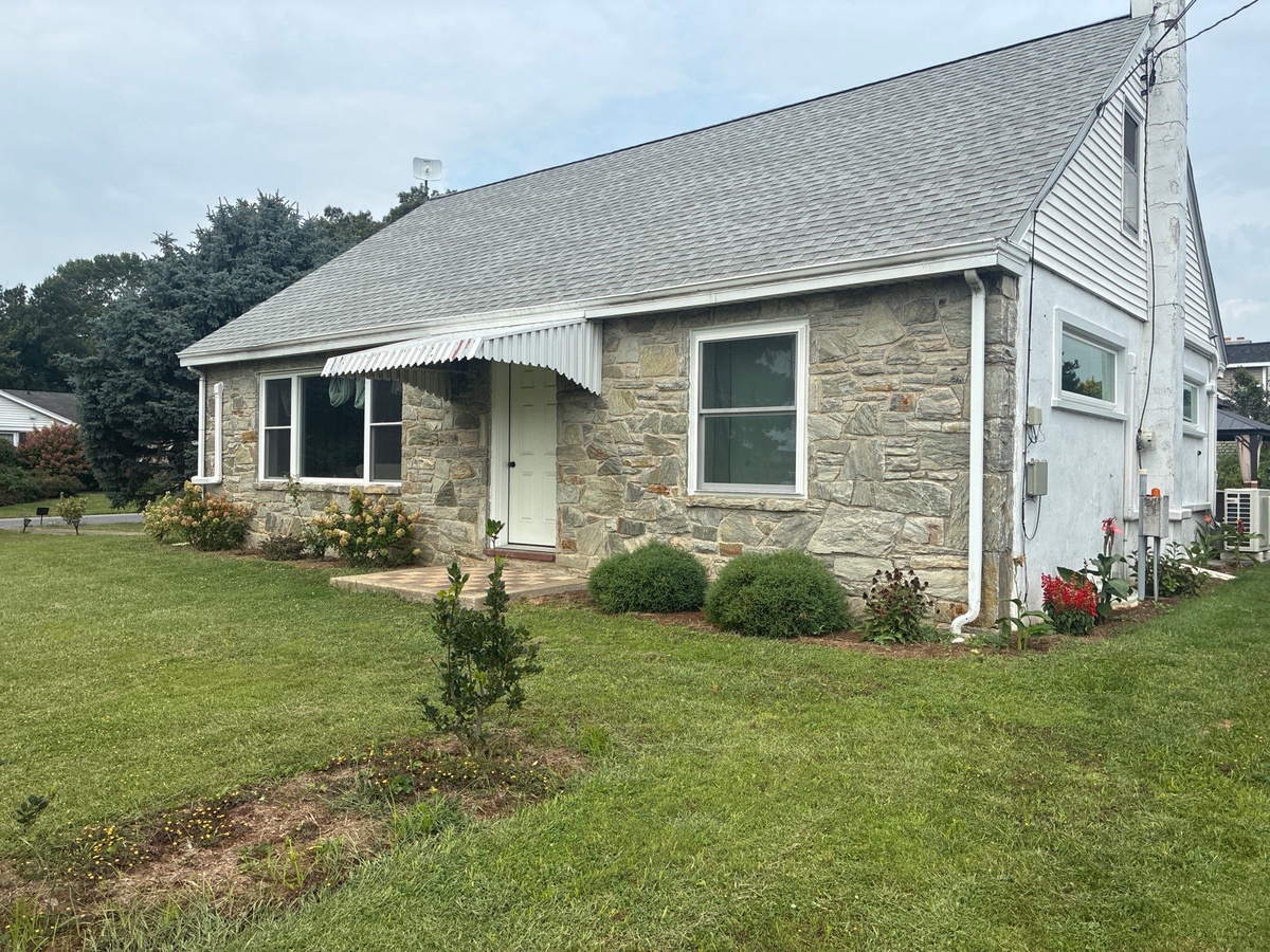 771 West Main Street , New Holland, PA, US