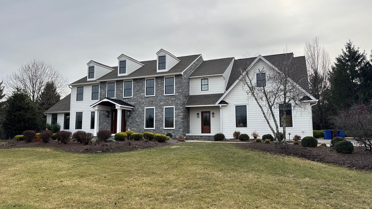 1637 Thistlewood Drive , Morrisville, PA, US