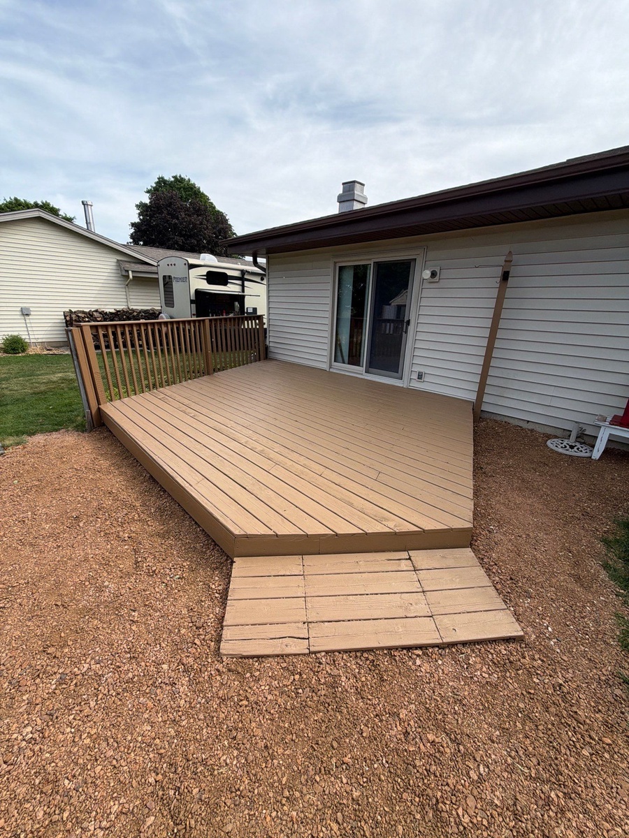 Bob D. 14990 W Mark Dr, New Berlin, WI