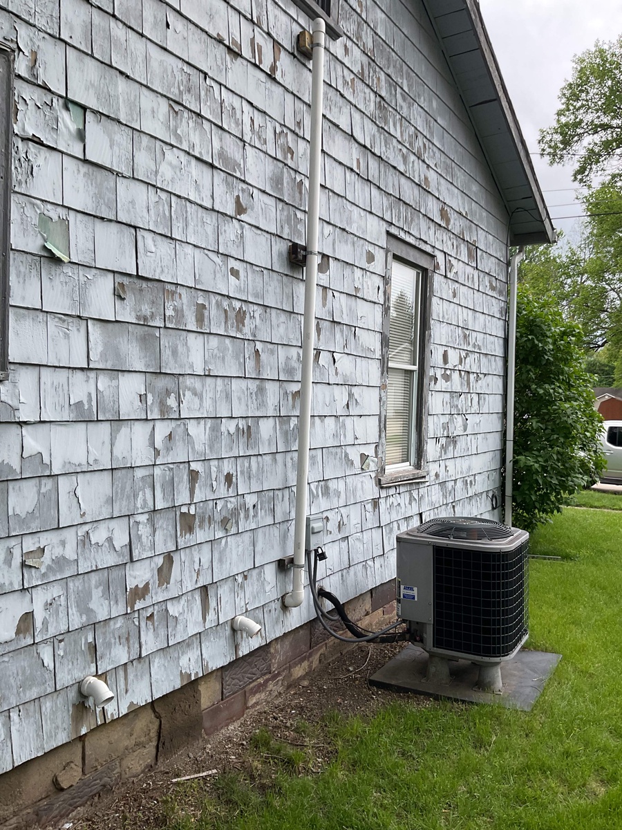112 E Jefferson St , Auburn, IN, US