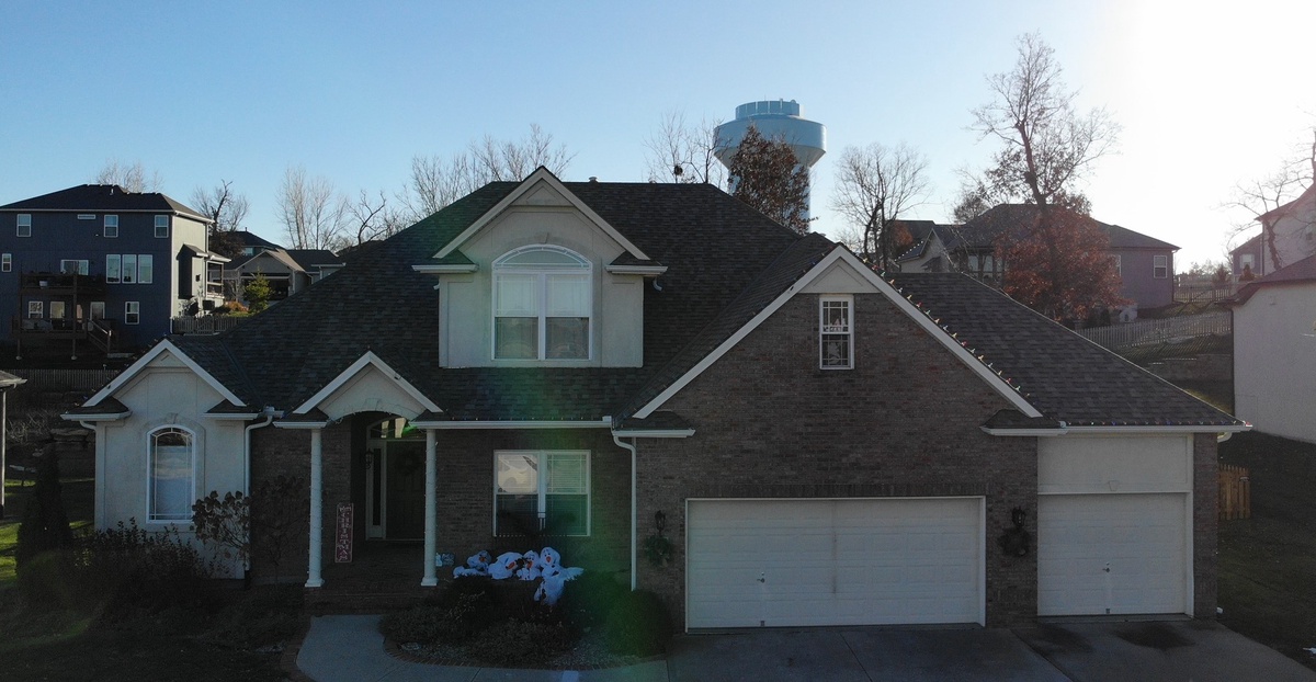816 Cedrus Lane , Blue Springs, MO, US