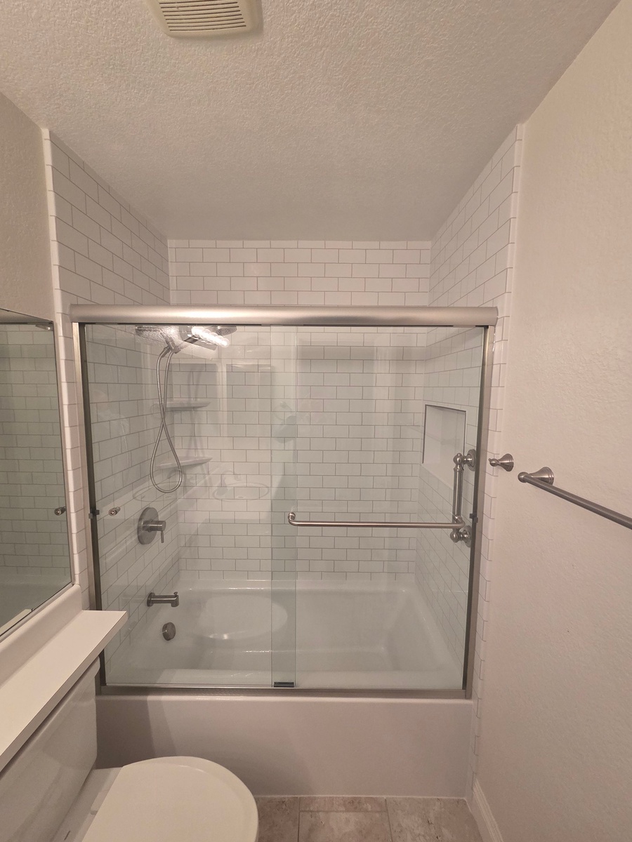 Orange, CA, 92869, US