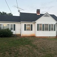 10 Robin Lane , Mount Sidney, VA, US