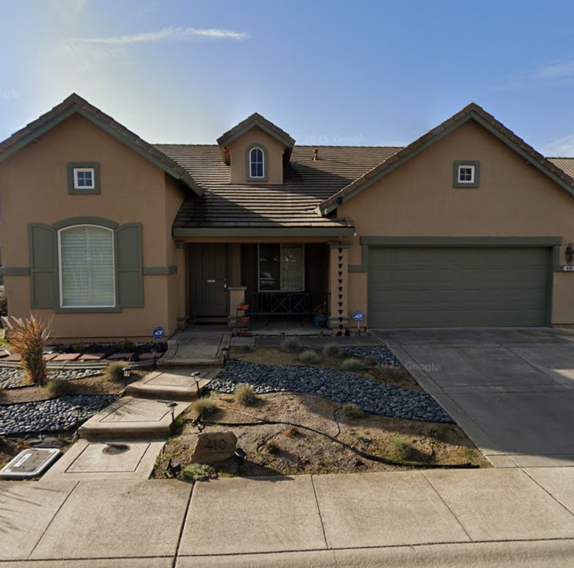 410 Forastera Circle , Sacramento, CA, US