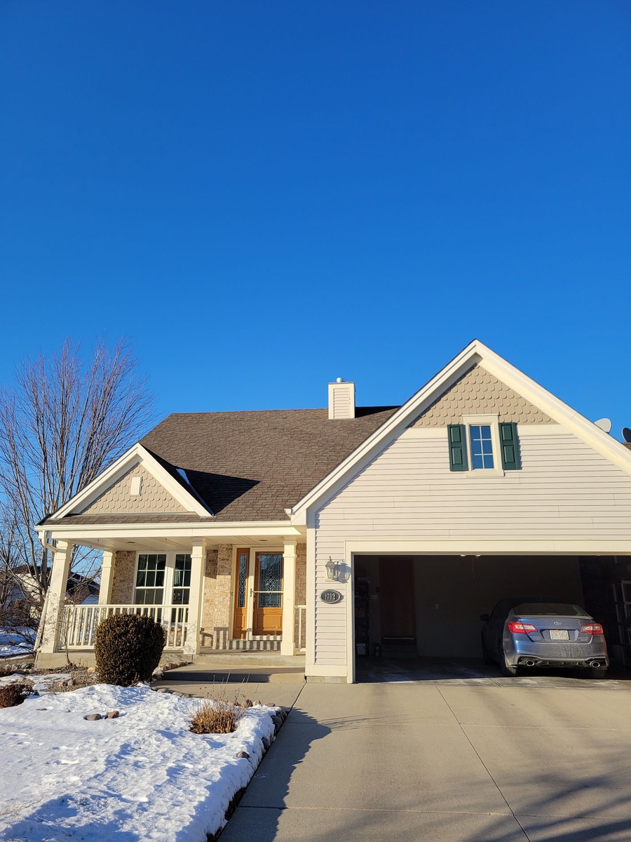 1702 Prairie Drive , West Bend, WI, US