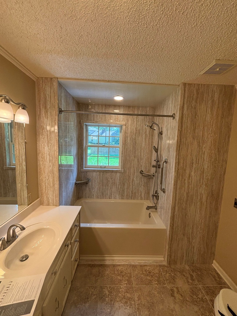 110 Hunter Dr , Martin, Tennessee, US
