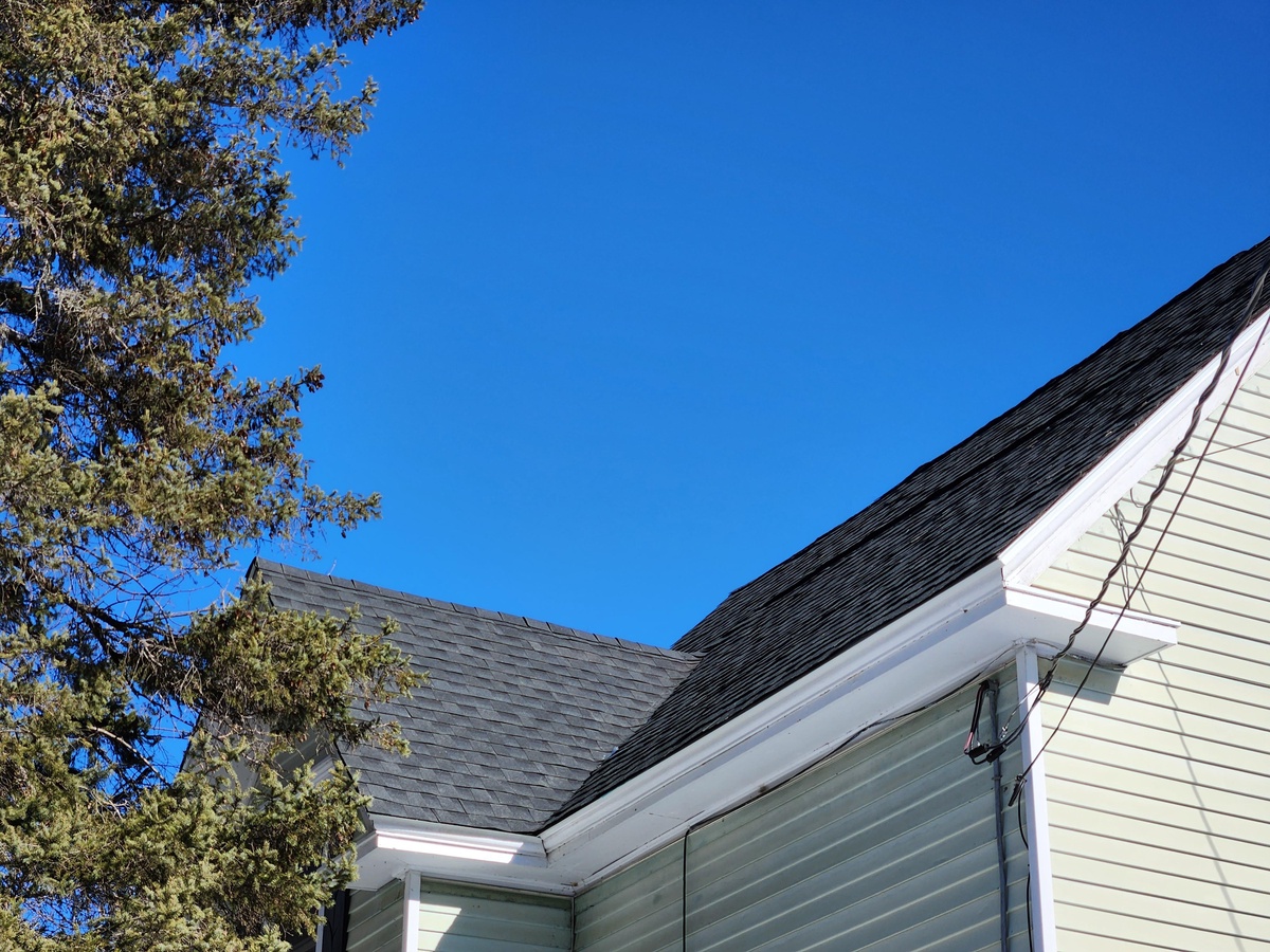 276 East Main Street , Dover-Foxcroft, ME, US
