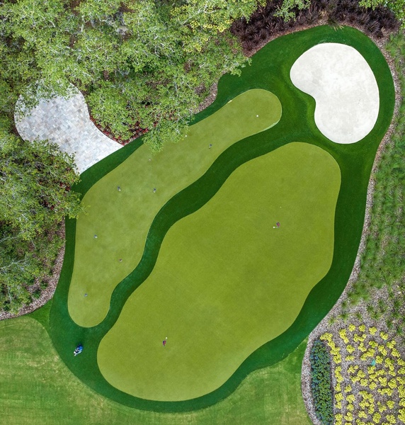 Modern Grounds — Custom Putting Greens