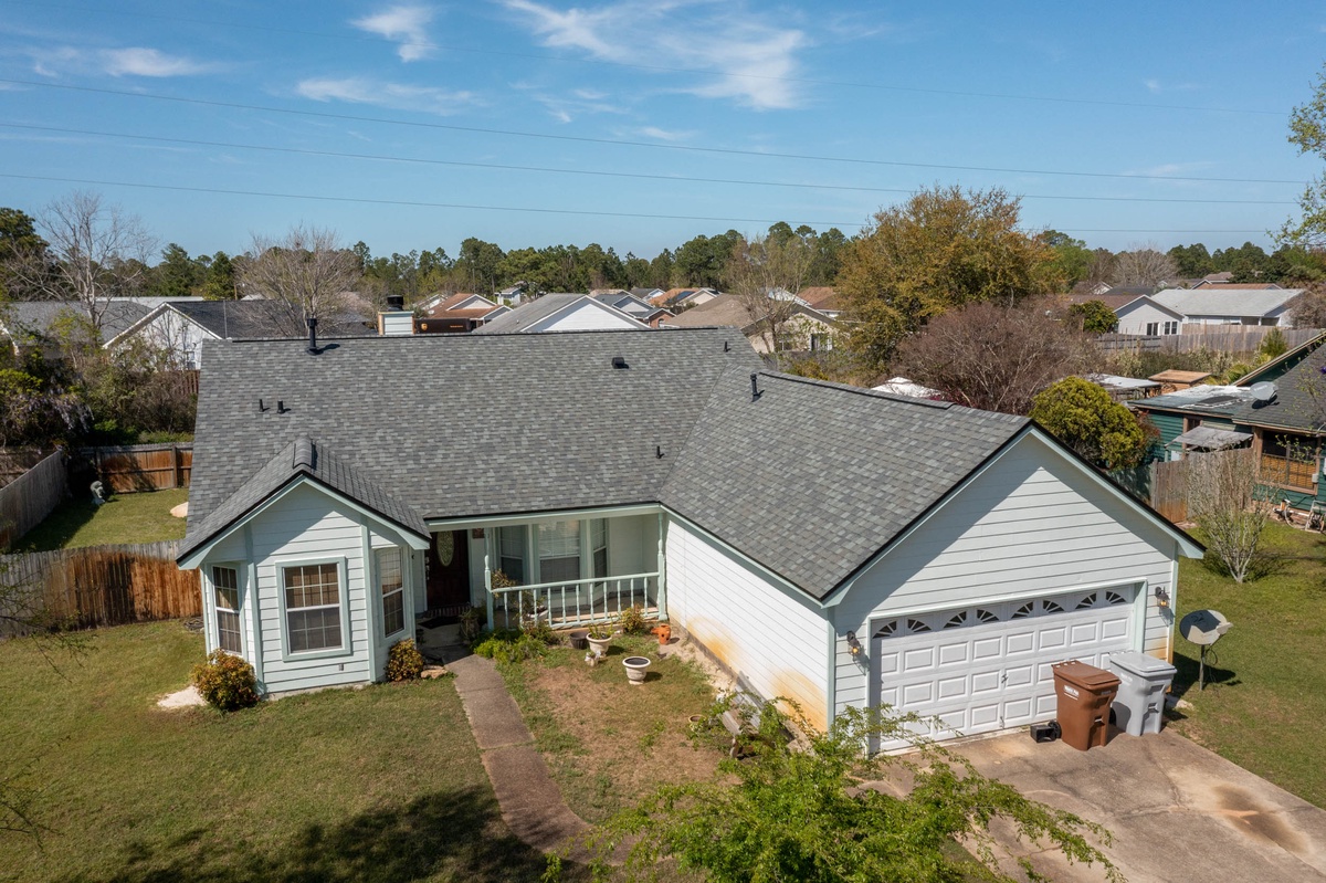 9412 Victoria Lane , Navarre, FL, US