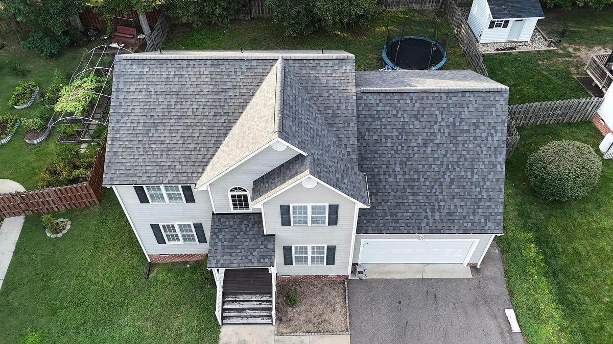 15312 Featherchase Drive , Chesterfield, VA, US