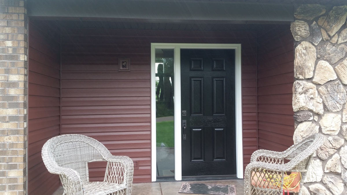 6710 South Shore Drive , Altoona, WI, US