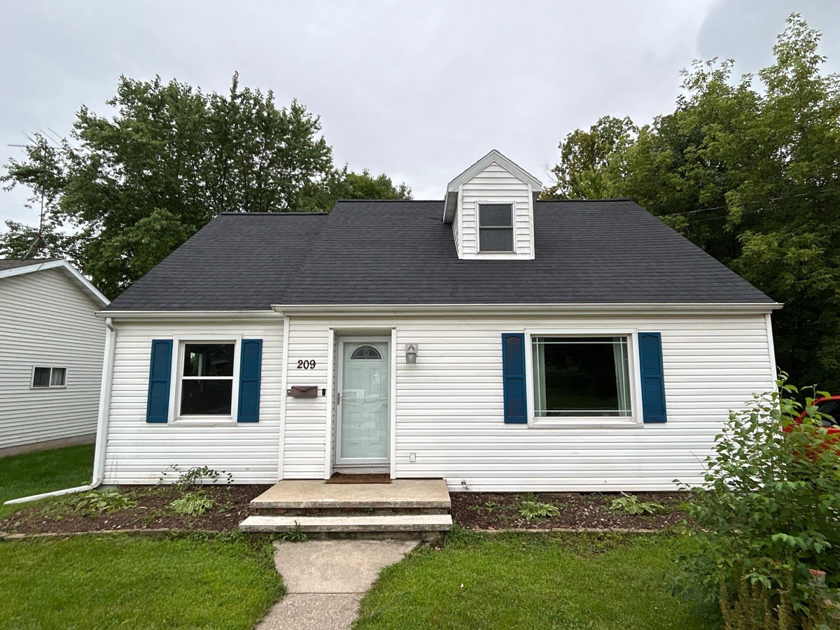 209 East 10th Street , Kaukauna, WI, US
