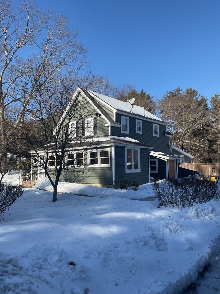 78 Tinker Road , Merrimack, NH, US