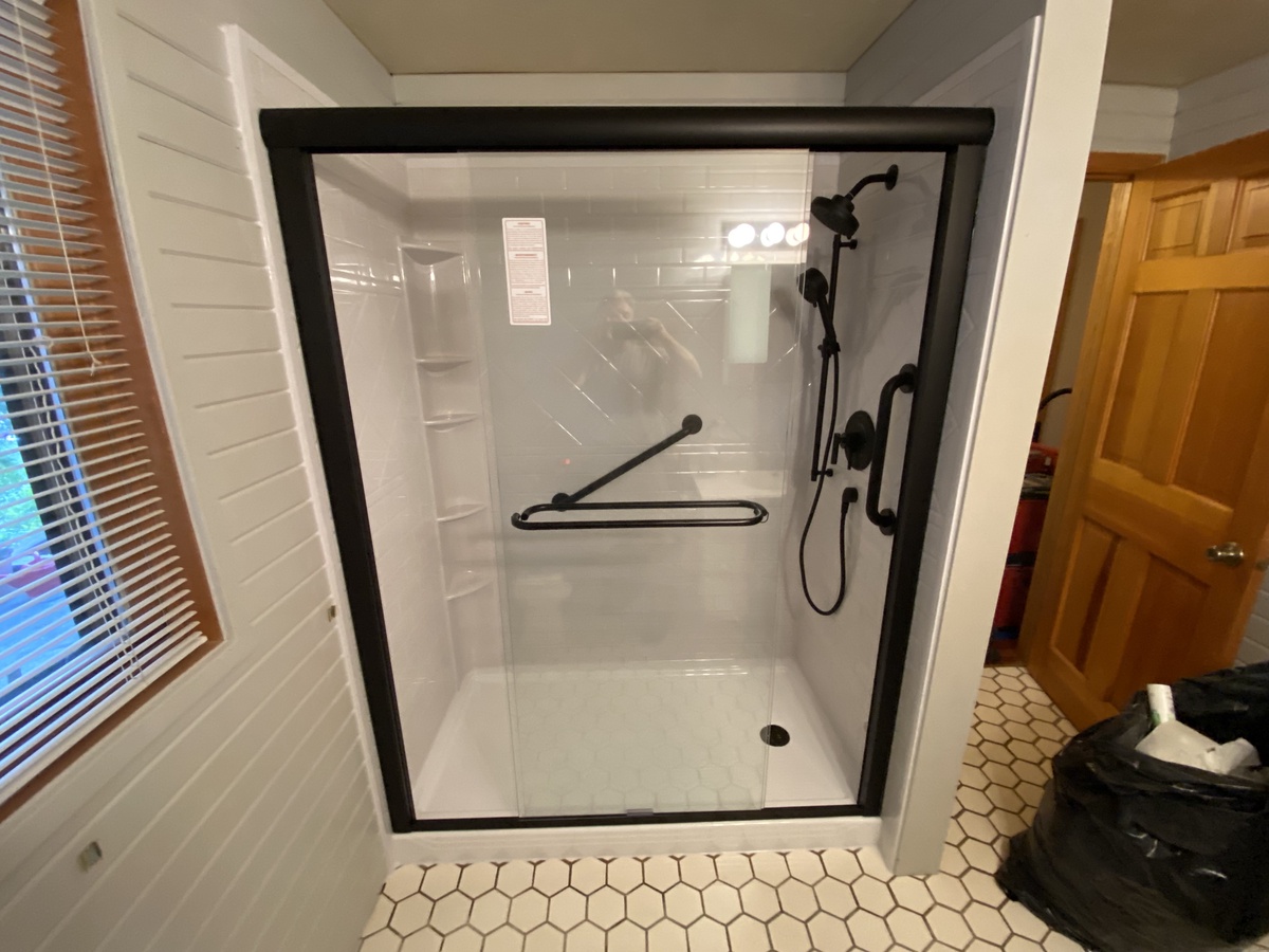 5377 Edgewater Beach Road , Green Bay, WI, US