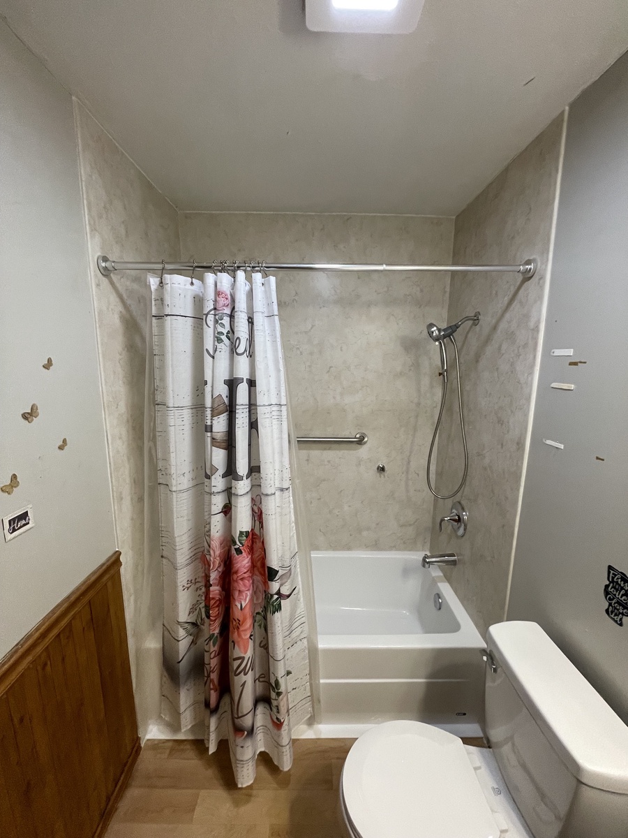 Elkview, WV, 25071, US