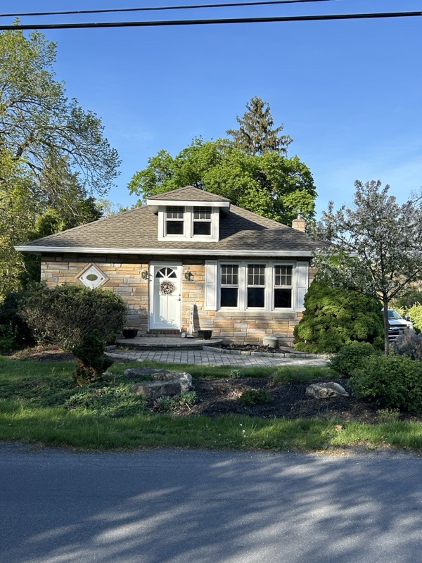 3875 Chestnut Road , Alburtis, PA, US