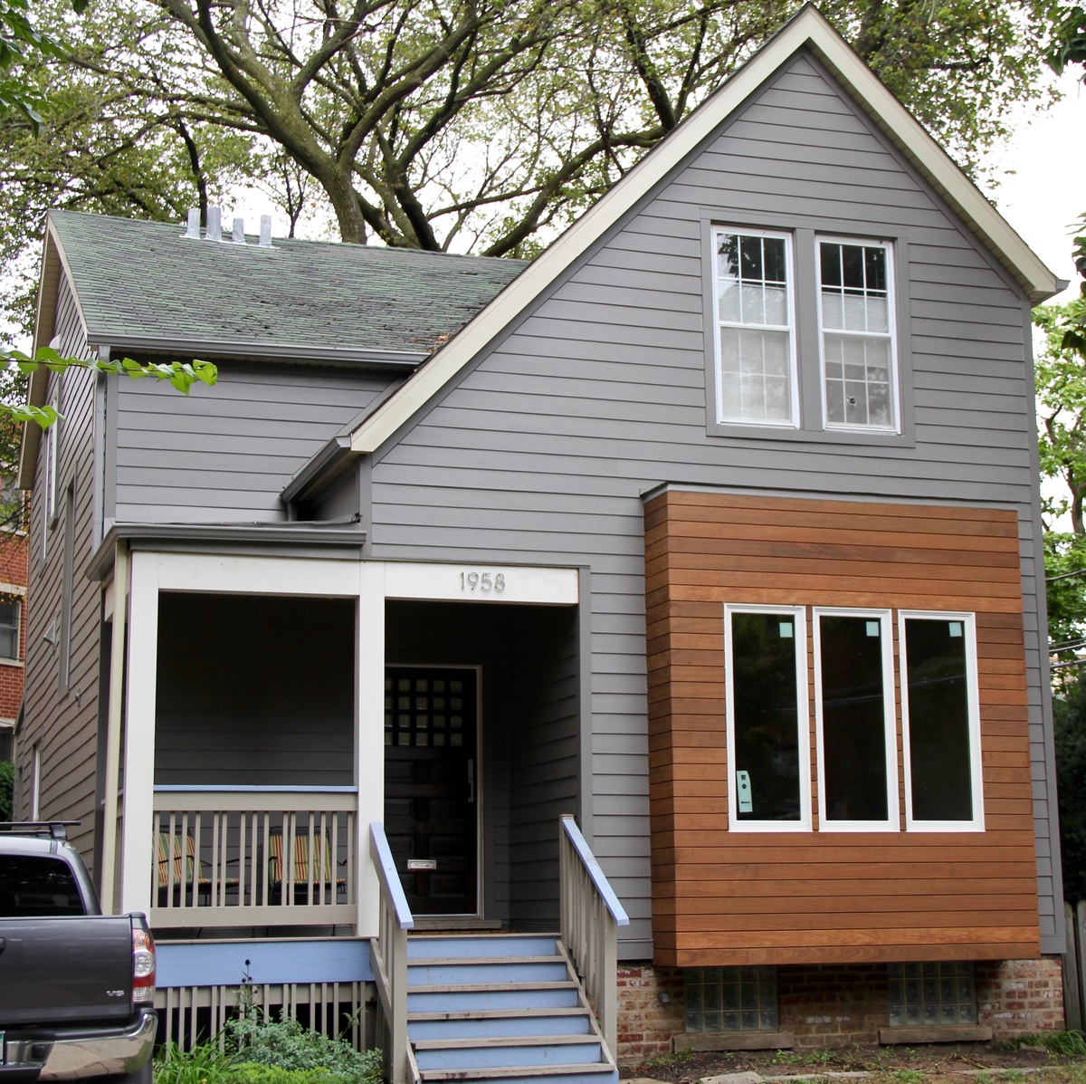 1958 West Winona Street , Chicago, IL, US