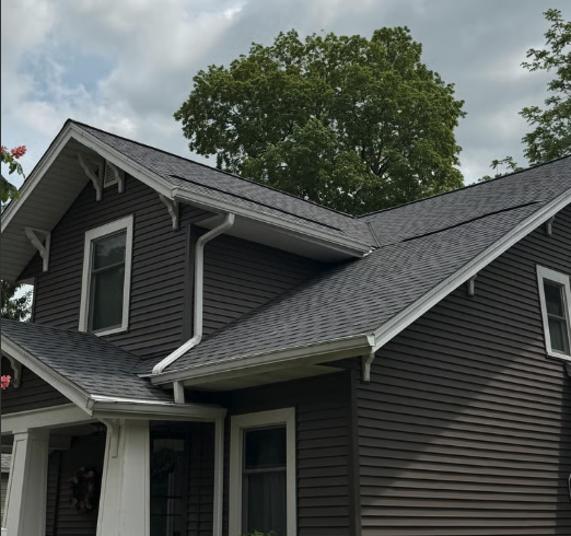 407 West Washington Street , DeWitt, MI, US