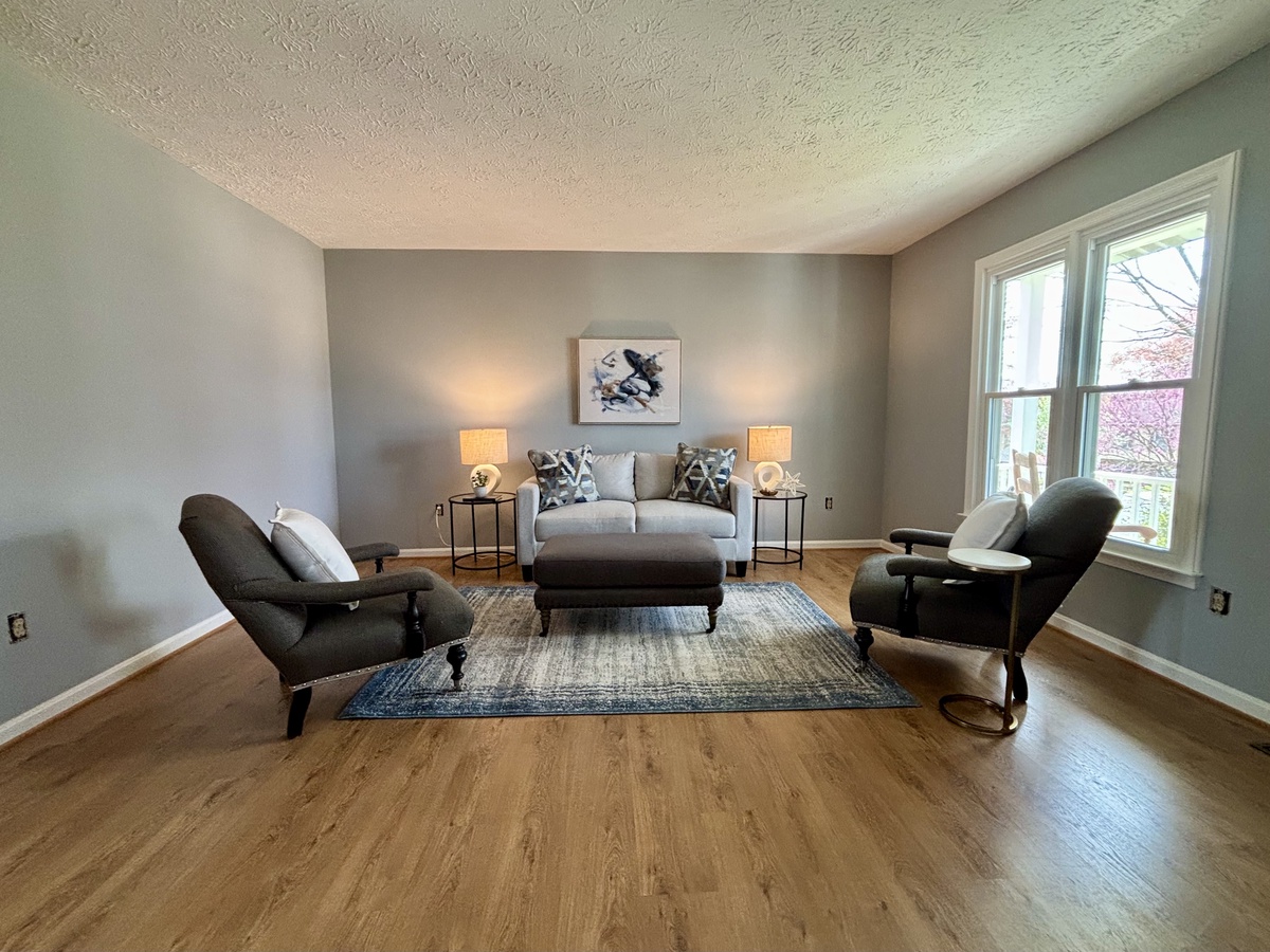 206 Armstrong Lane , Pasadena, MD, US