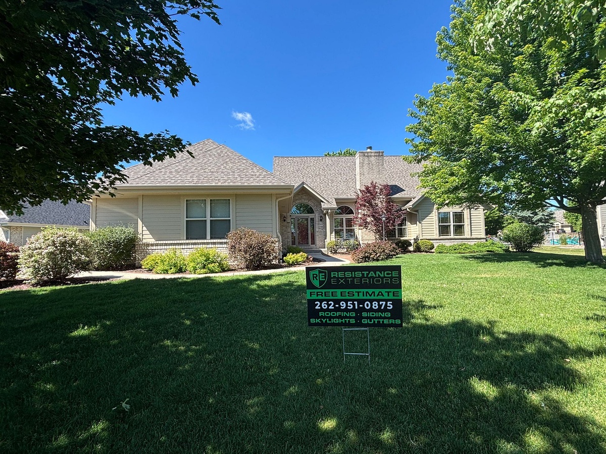 W169N7711 Overlook Trail , Menomonee Falls, WI, US
