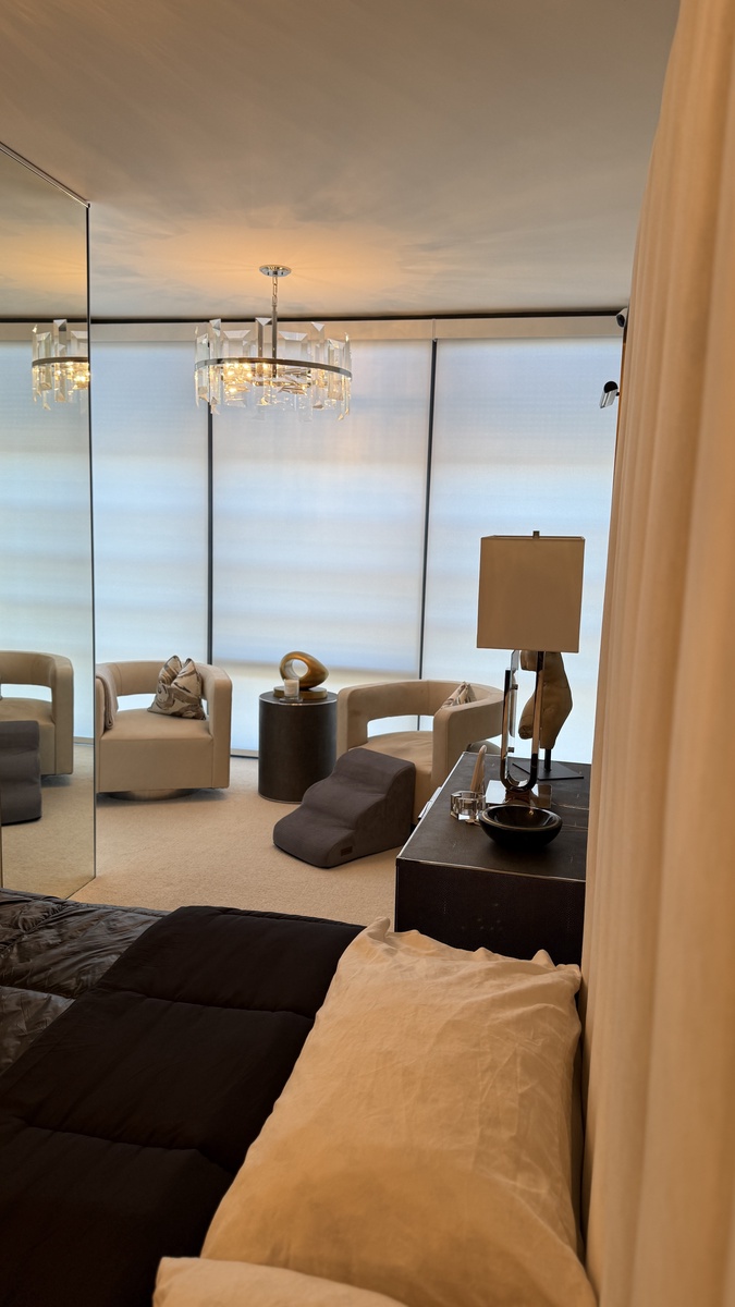 7180 East Kierland Boulevard , Scottsdale, AZ, US