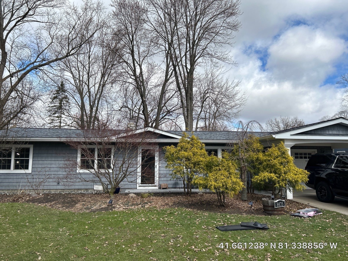 8435 Hallnorth Drive , Mentor, OH, US