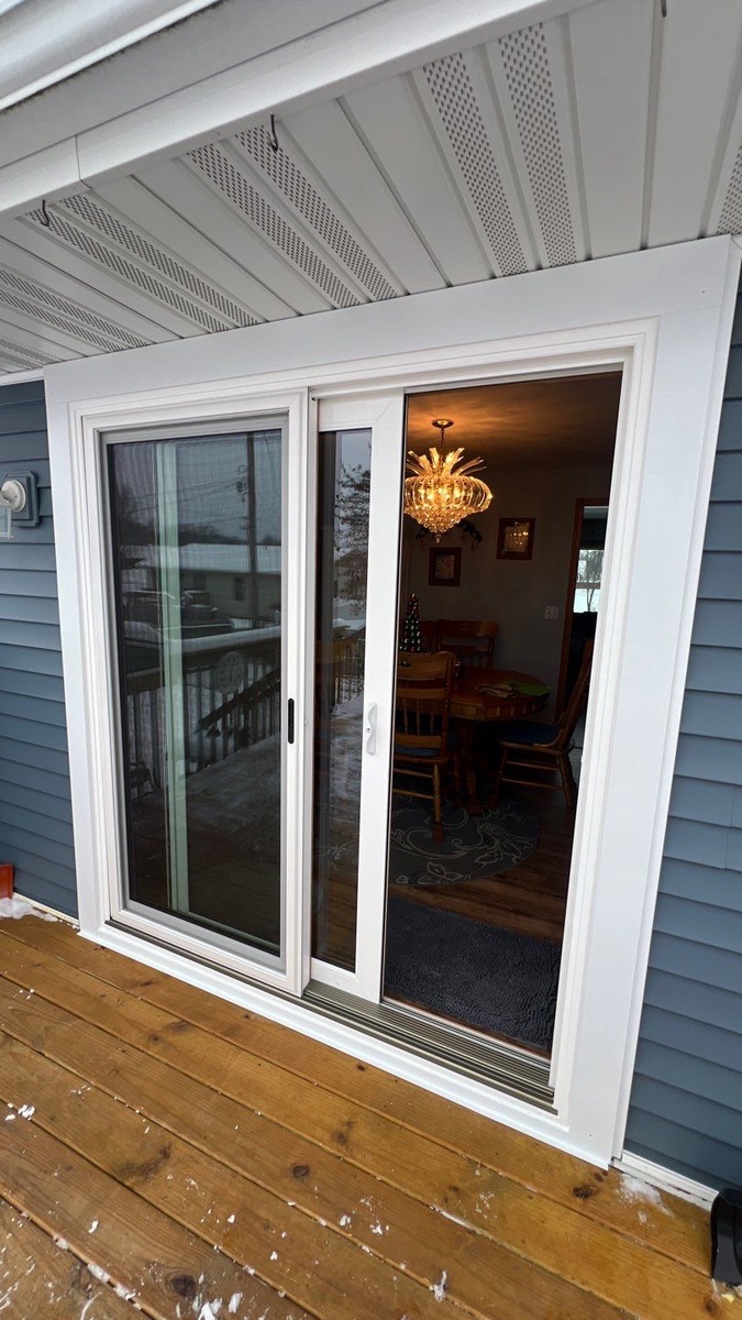233 East Gaarder Road , Holmen, WI, US
