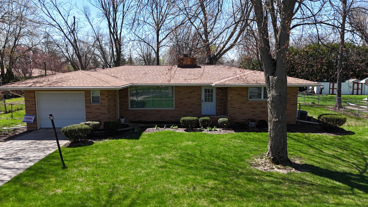 3486 Linger Lane , Saginaw, MI, US