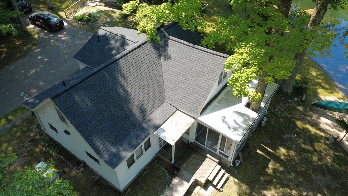 9037 Lake of the Woods Road , Mancelona, MI, US