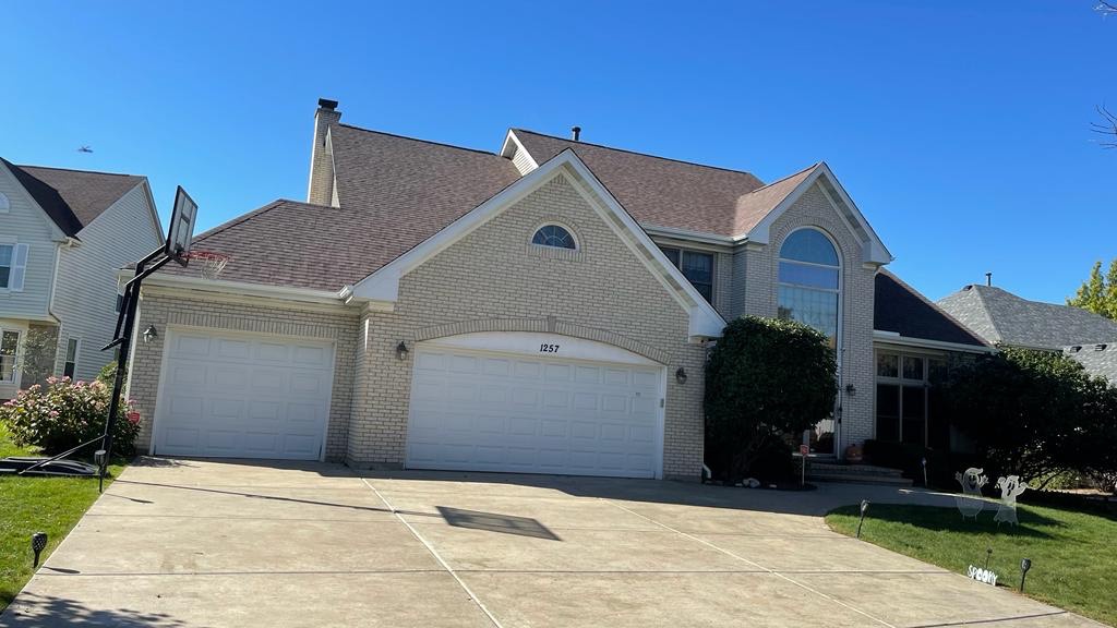 1257 Saint Claire Place , Schaumburg, IL, US