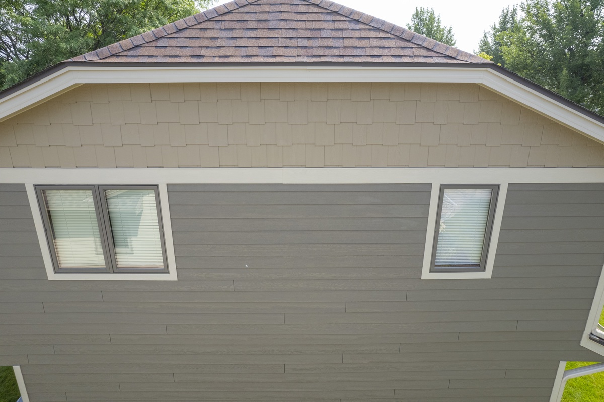1080 East Elm Road , Oak Creek, WI, US
