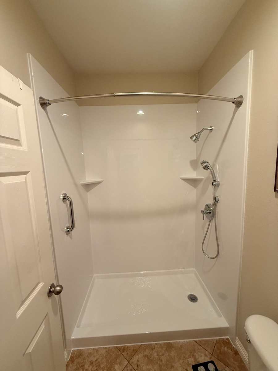 Winchester, CA, 92596, US