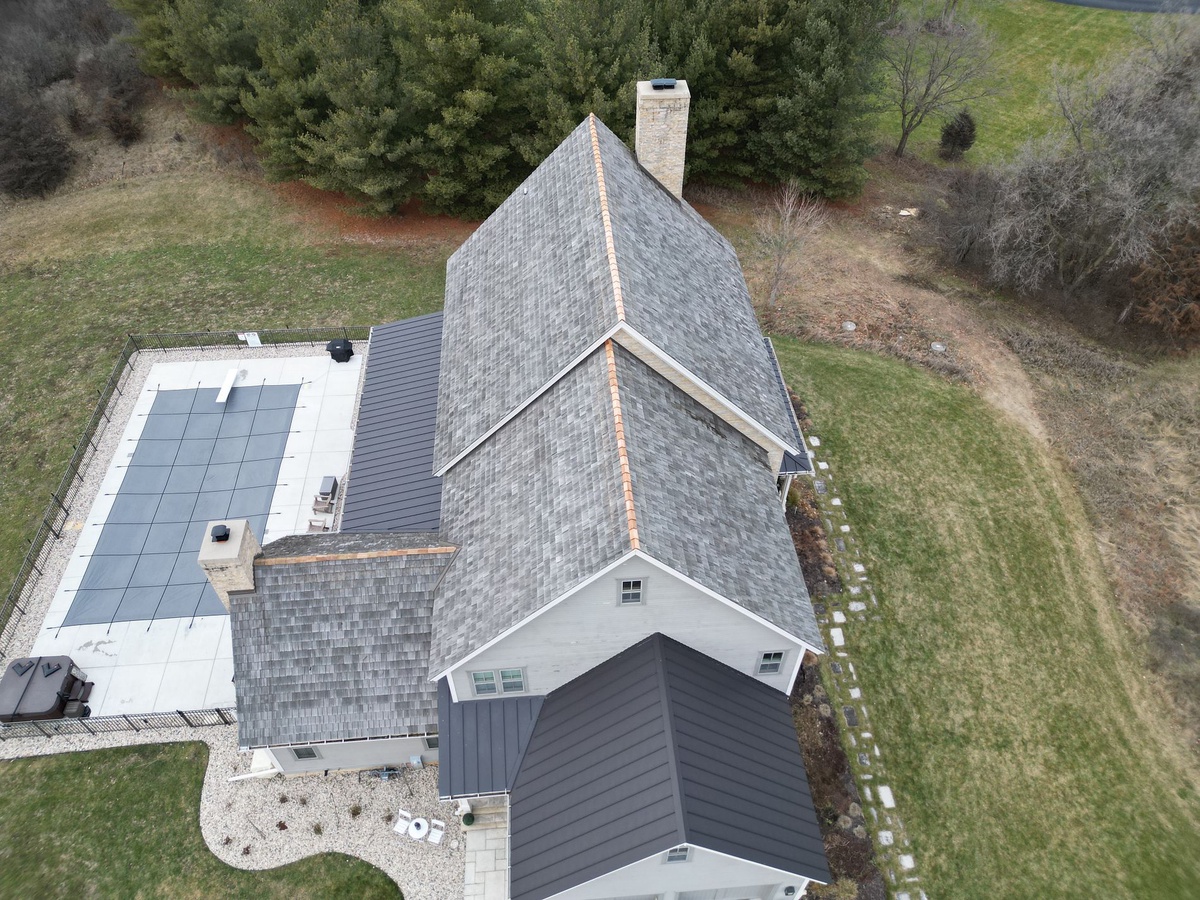 543 South Stocks Road , Oconomowoc, WI, US