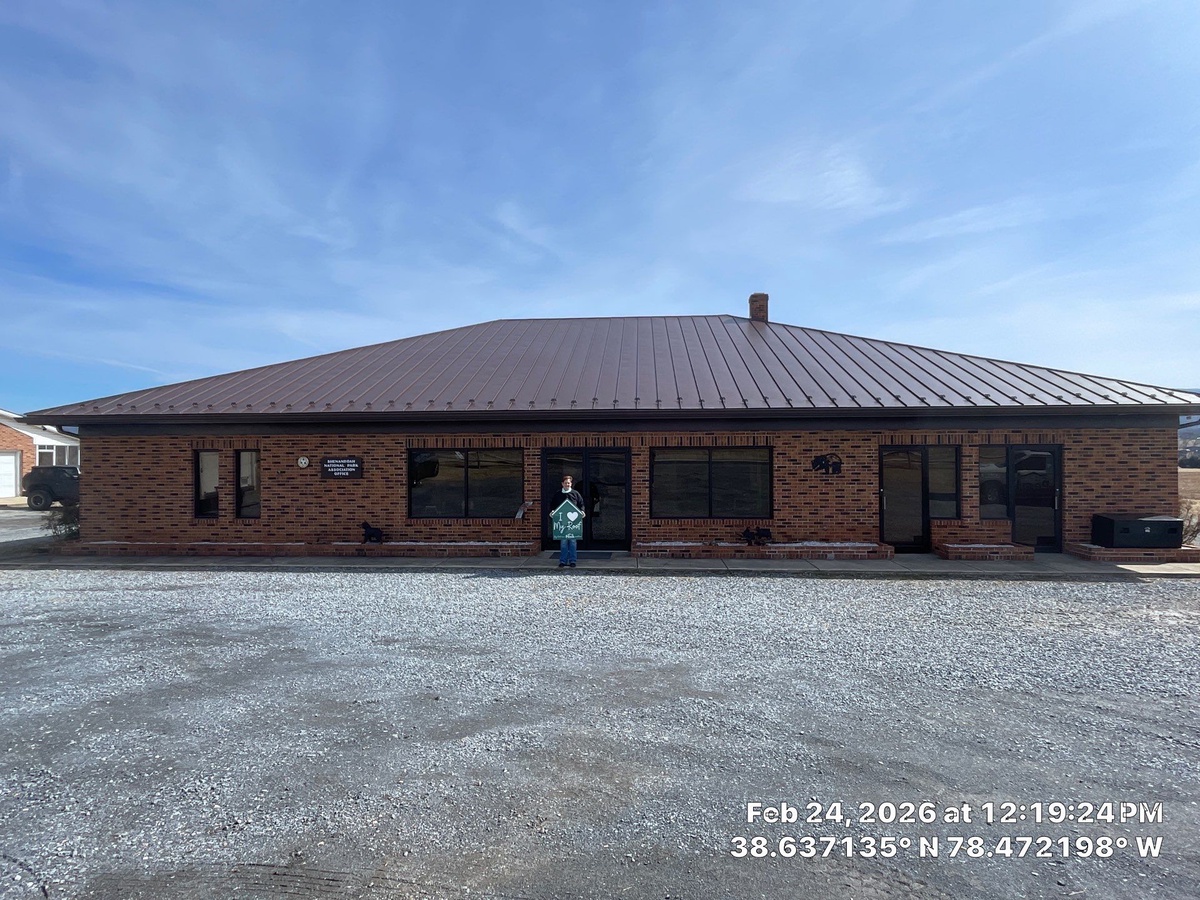 2097 US Hwy Business 340 , Luray, VA, US