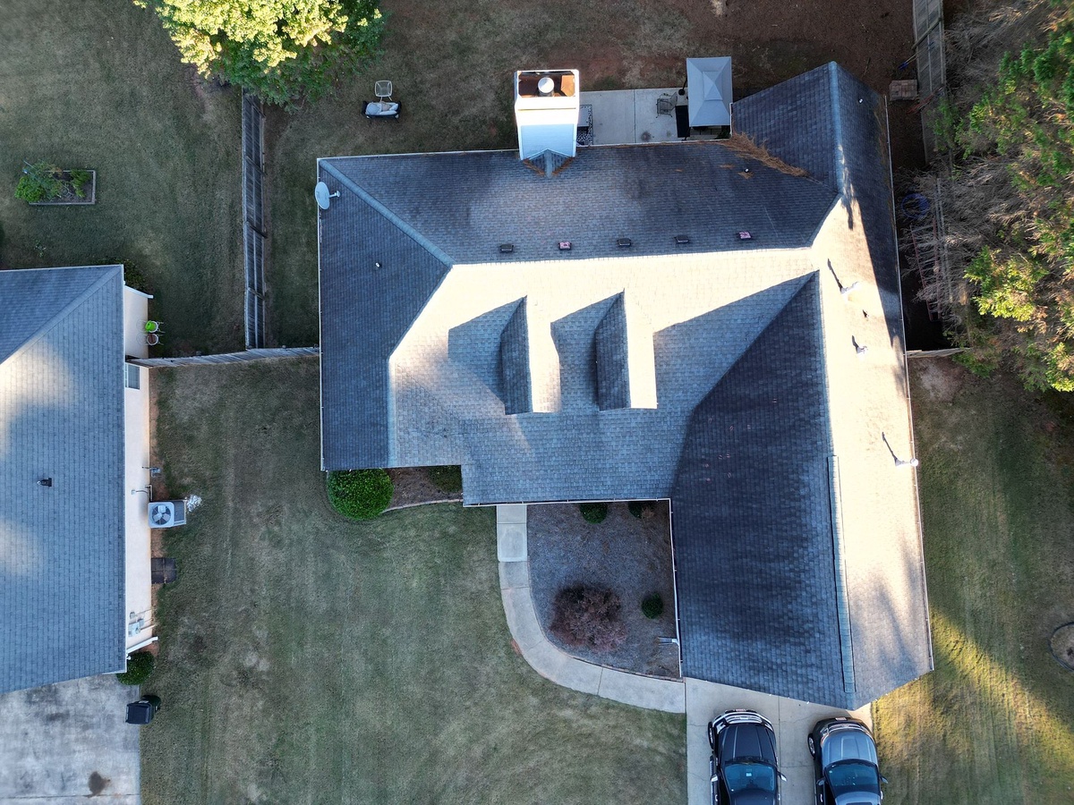 220 Woodstream Drive , Newnan, GA, US