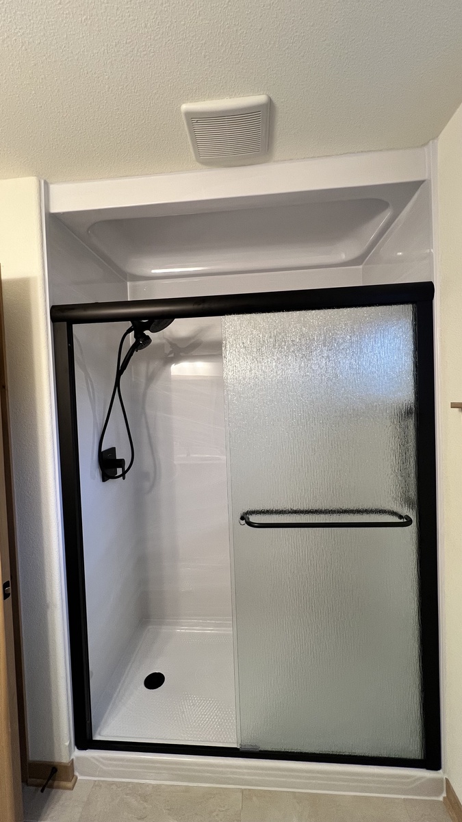 Oconomowoc, WI, 53066, US