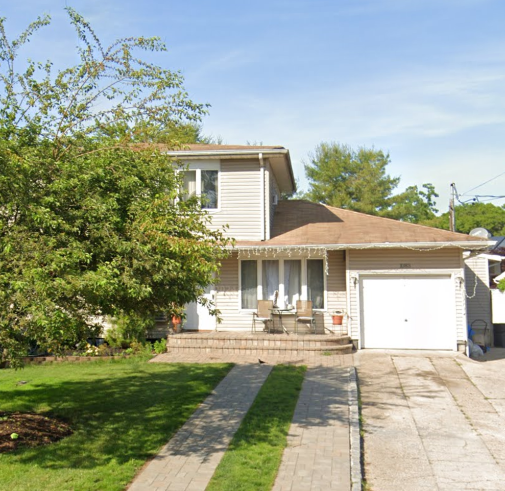 1083 Terry Road , Ronkonkoma, NY, US
