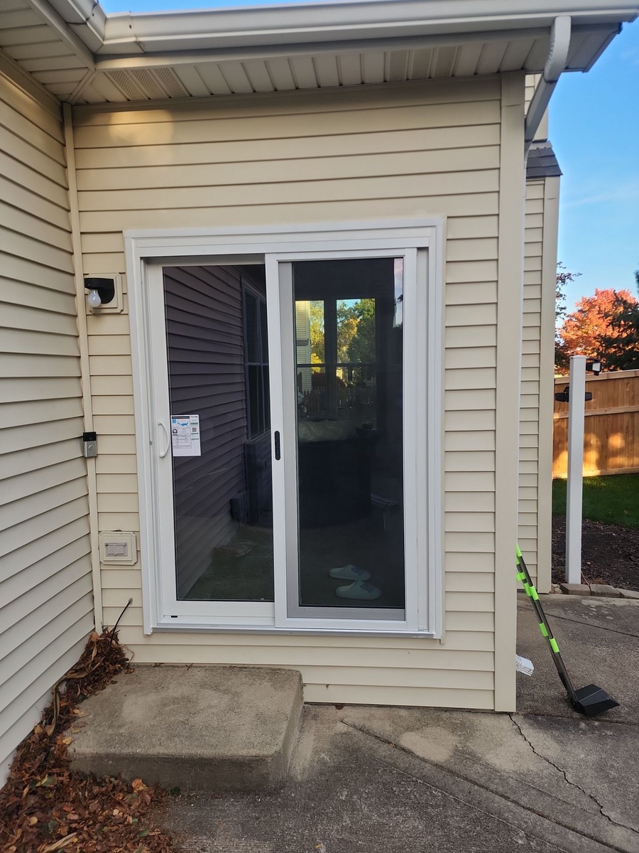 544 Chestnut Drive , Oswego, IL, US