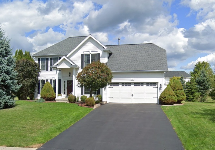 9504 Boxwood Drive , Clarence Center, NY, US