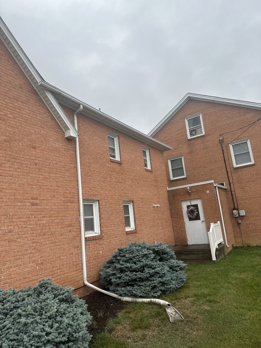 228 Houff Road , Weyers Cave, VA, US