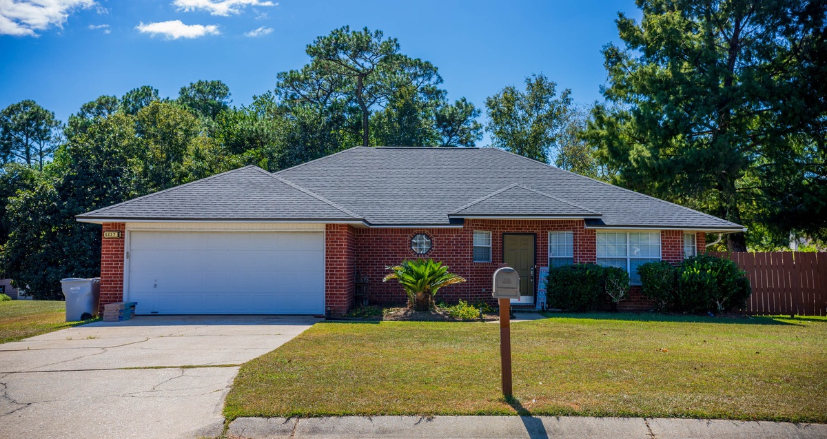 5237 Deer Creek Drive , Pace, FL, US