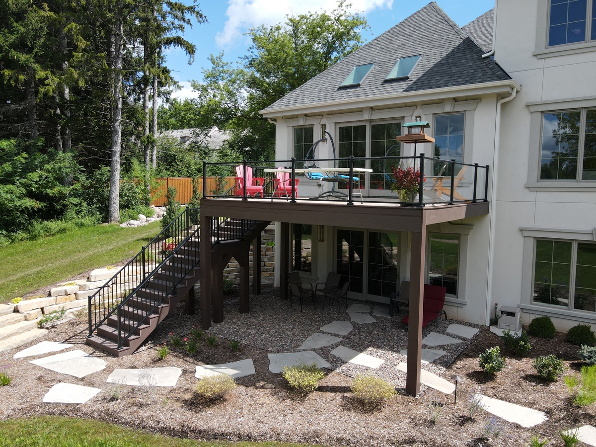 10031 North Range Line Road , Mequon, WI, US