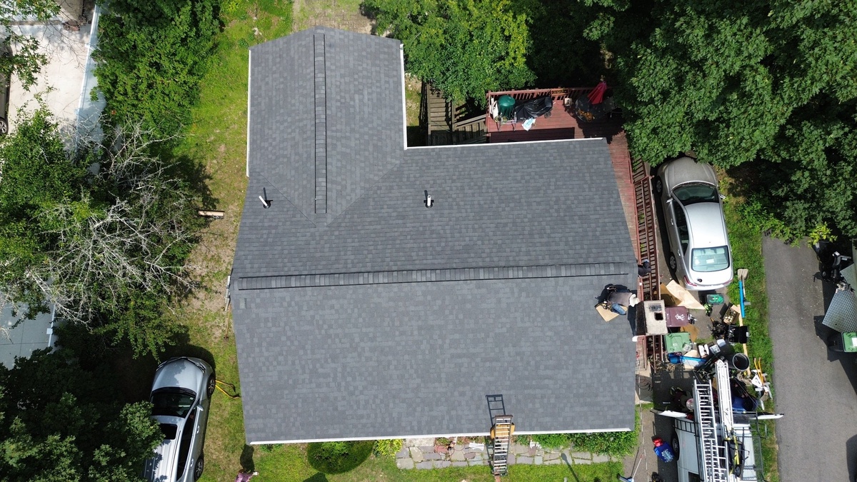 7 Lilac Lane , Dedham, MA, US