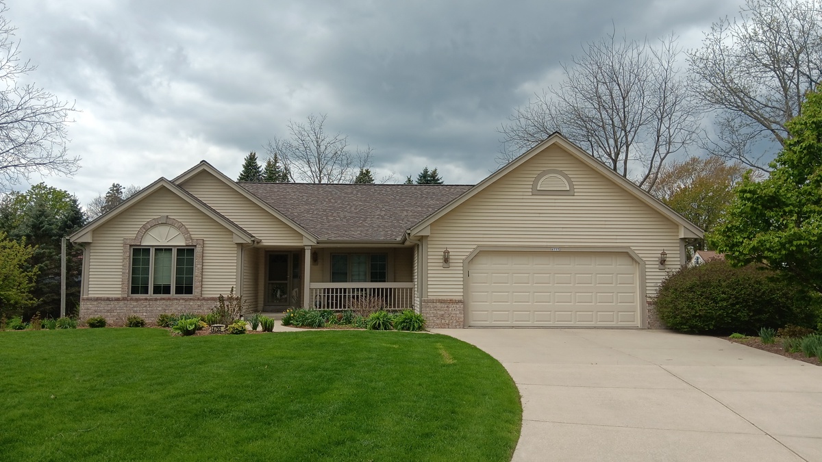 4755 South 90th Street , Greenfield, WI, US