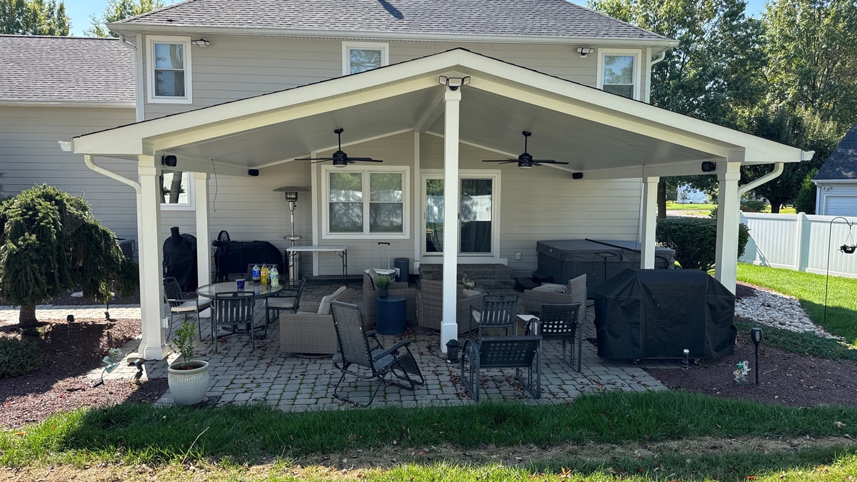425 Hidden Oaks Drive , Morrisville, PA, US