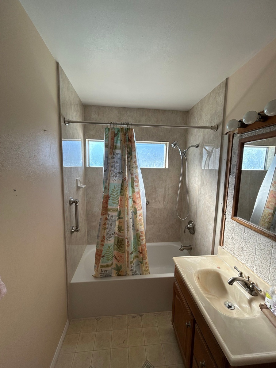 San Diego, CA, 92117, US