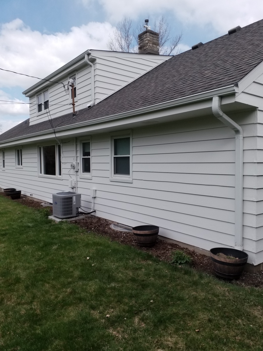 Mtthew E. 2209 W Hickory Lane, Mequon, WI